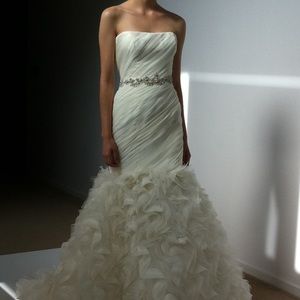 Never worn Rivini wedding dress